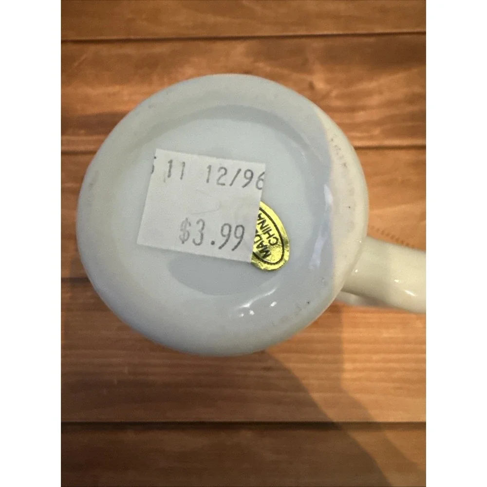 Vintage ST. LOUIS Silhouette   Souvenir Toothpick Holder